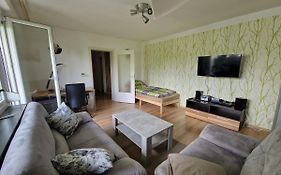 Apartment mit Balkon, perfekt als Monteurwohnung oder Stundentenwohnung